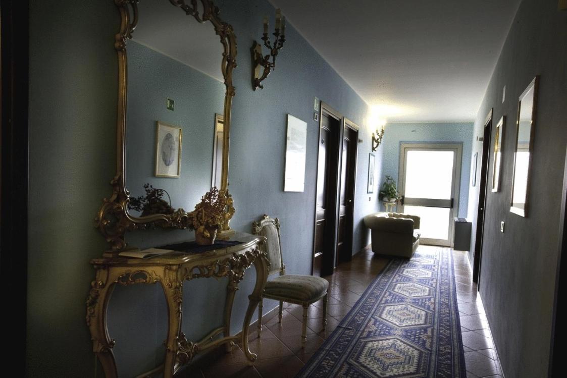Hotel Nastro Azzurro Monguzzo Εξωτερικό φωτογραφία